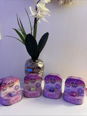 Set of 4 Clic Keez 2 packs each NEW